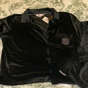 Juicy Couture Black Velvet Lounge Set with Shorts